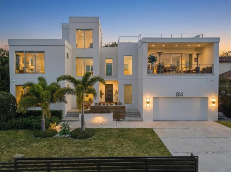 814 S DAVIS BOULEVARD - hero exterior listing photo